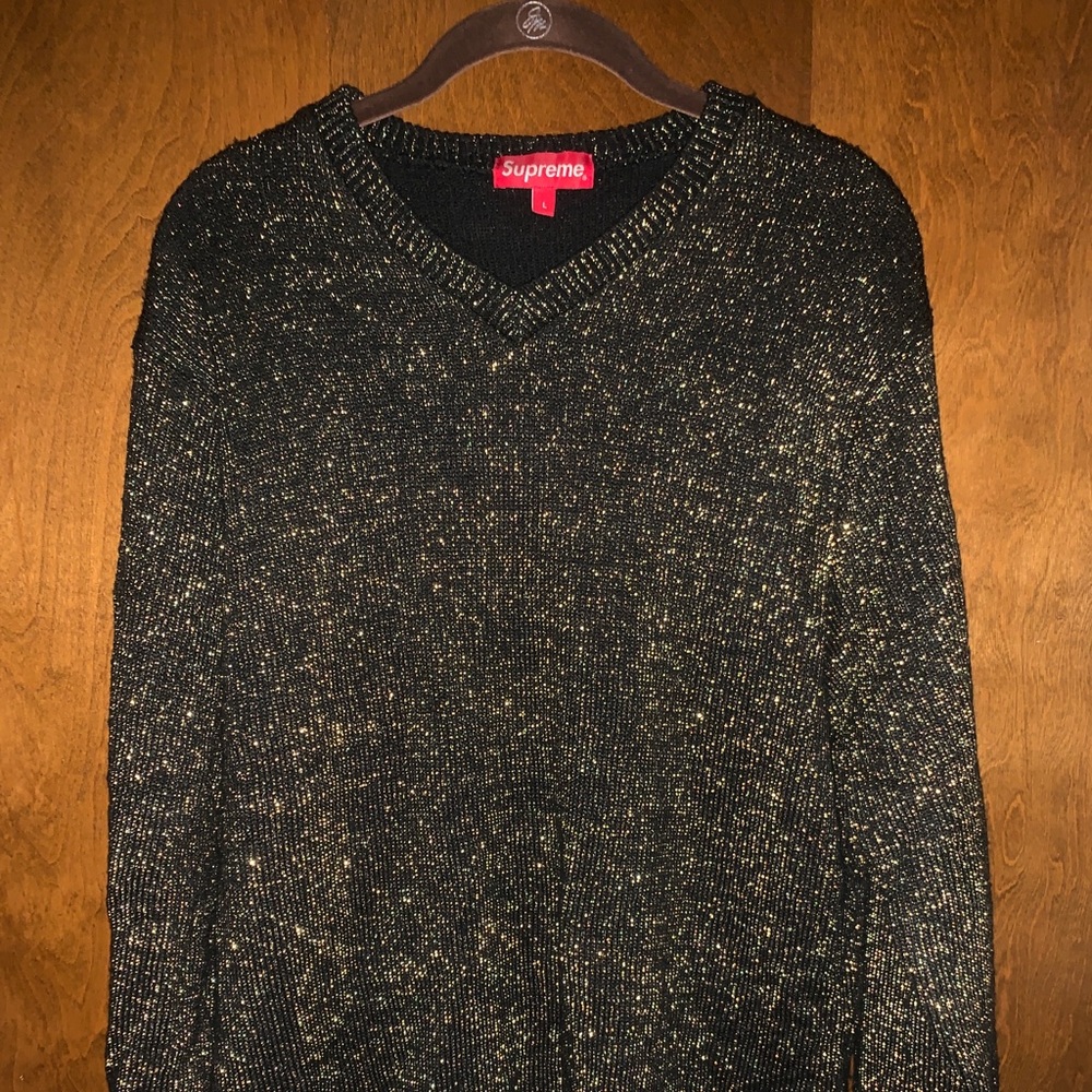 Supreme gold glitter